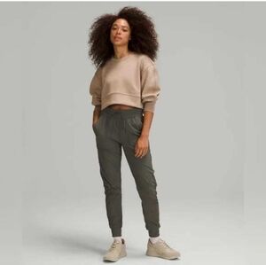 Lululemon Beyond the Studio Jogger Grey Sage Women's 14 Outdoor Hiking Preppy